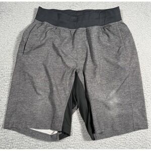 Lululemon T.H.E. Short 9.5" Mens Large Gray Stretch Gym‎ Run Pockets Athleisure